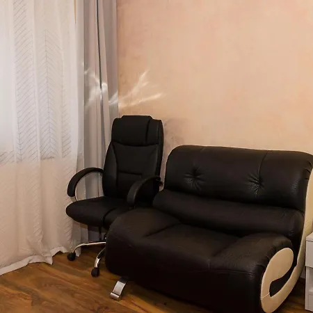 Apartman Gem 2bd Flat With Sunny Balcony By Flat Mаnager *