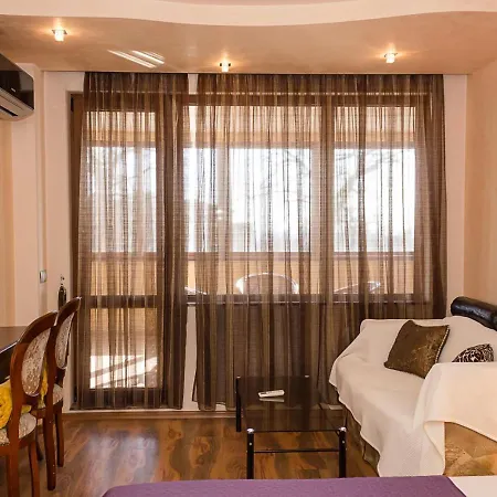 Apartamento Gem 2bd Flat With Sunny Balcony By Flat Mаnager *